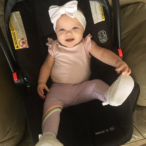 Meet Lindsey & Lucy! 👩👧 - Picture 5 of 8